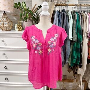 blu pepper | Pink Embroidery Lightweight Short Sleeve Blouse size Large NWT